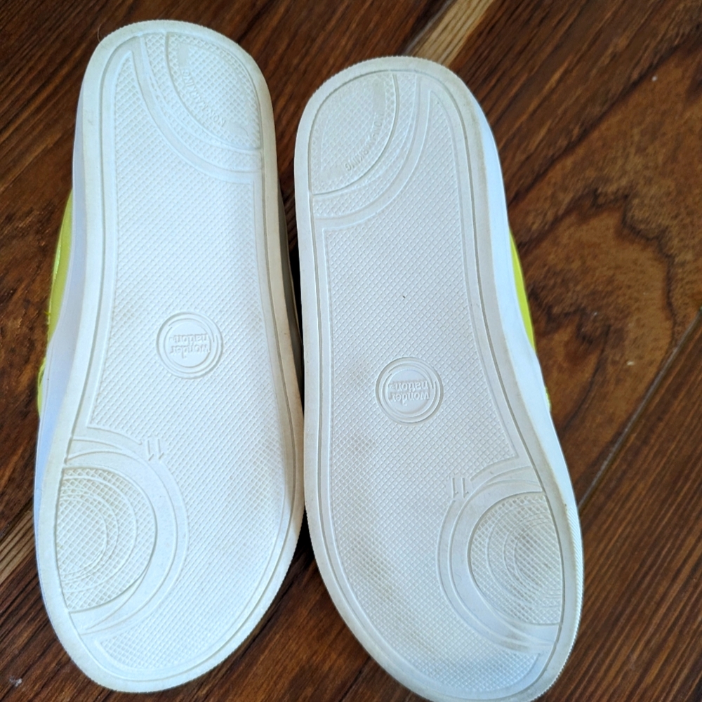 Little girls slip on shoes
